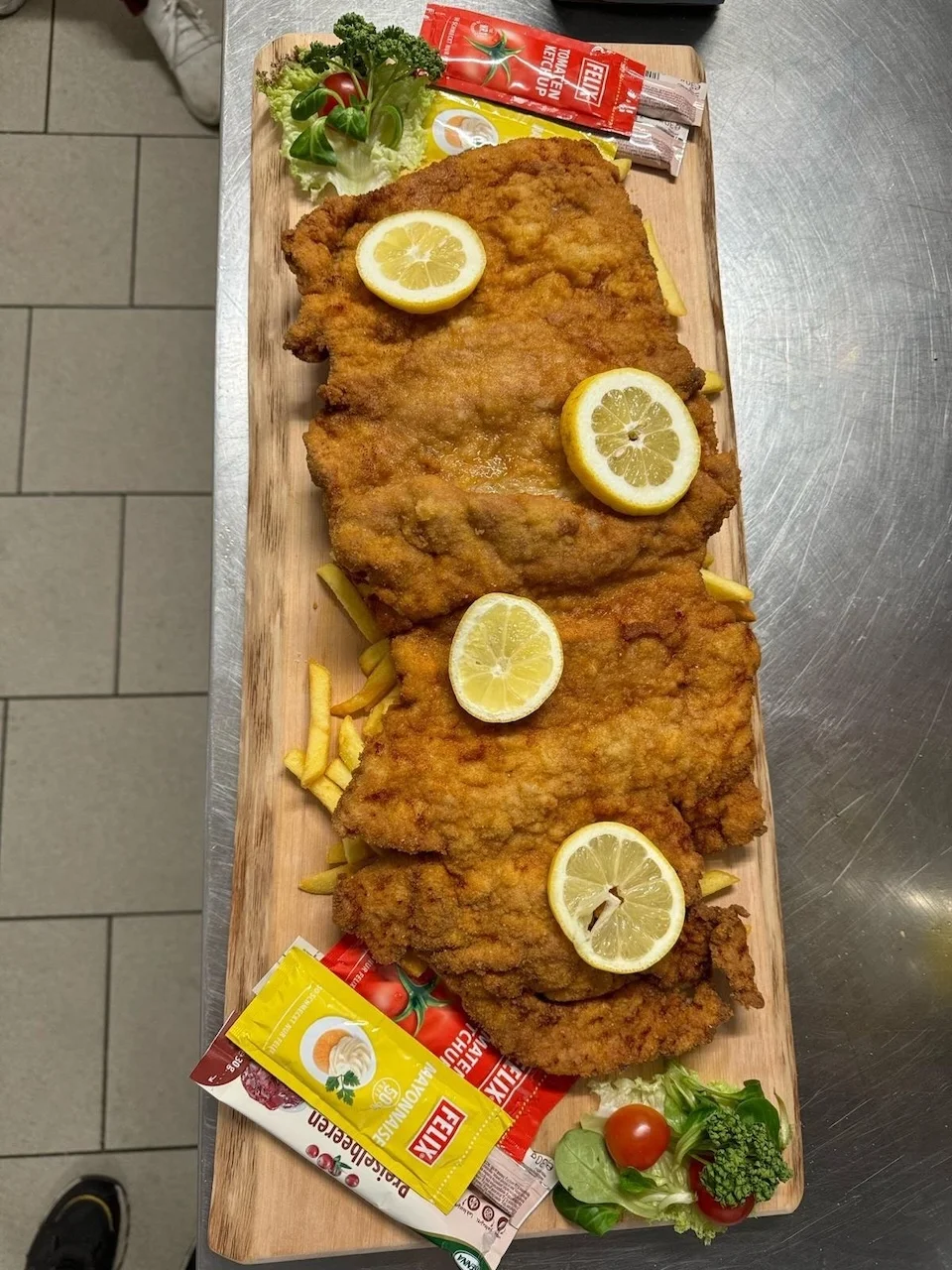 Wirtshaus Stifterl - Fisch und Pommes frites