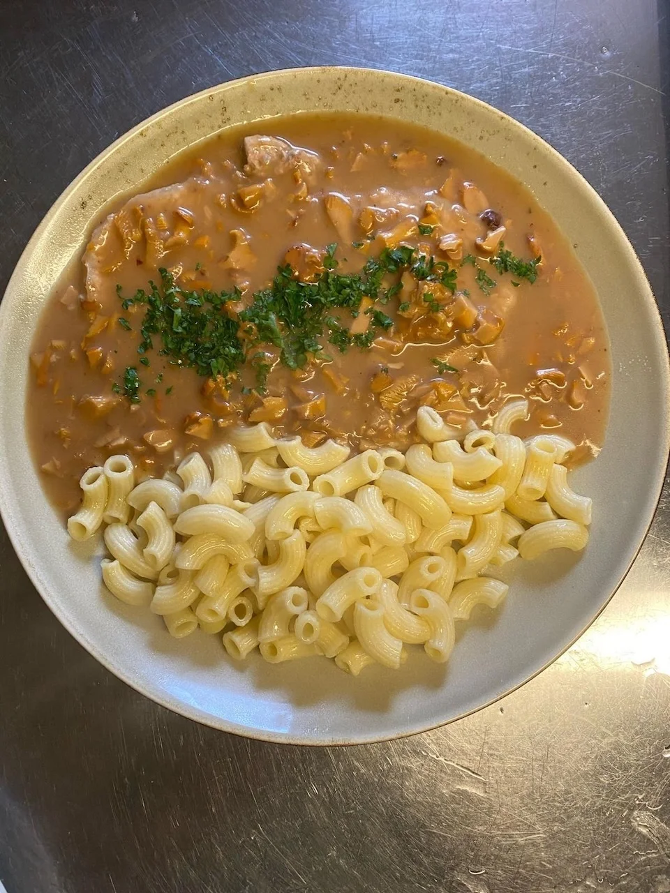 Wirtshaus Stifterl - Makkaroni mit Currysauce