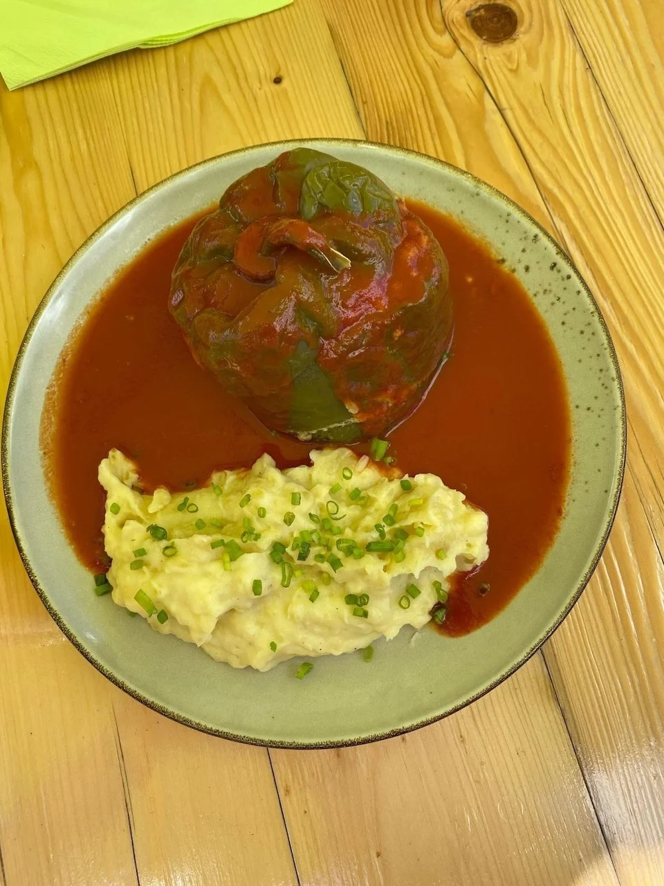 Wirtshaus Stifterl - Paprika in Curry mit Kartoffelpüree